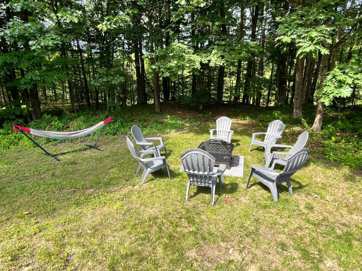 Ski Chalet W-Hot Tub, Only 3 Min To Sunday River Ski Lifts! Bethel Exterior photo