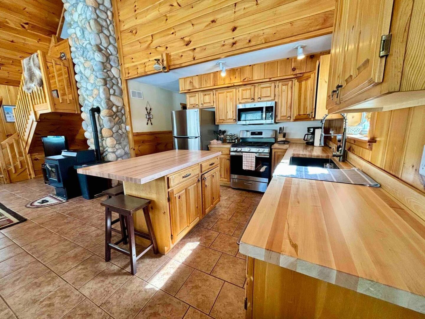 Ski Chalet W-Hot Tub, Only 3 Min To Sunday River Ski Lifts! Villa Bethel Exterior photo